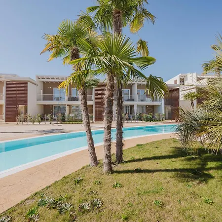 Wave Island Mega F20 アパート