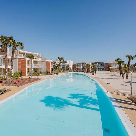 Wave Island Mega F20 アパート *